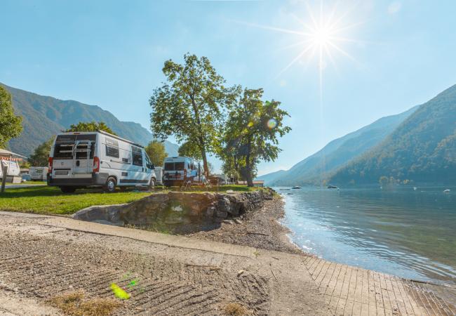 Lake and sun